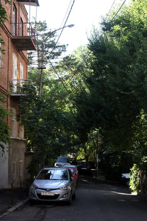 V Park Hotel Tiflis Dış mekan fotoğraf