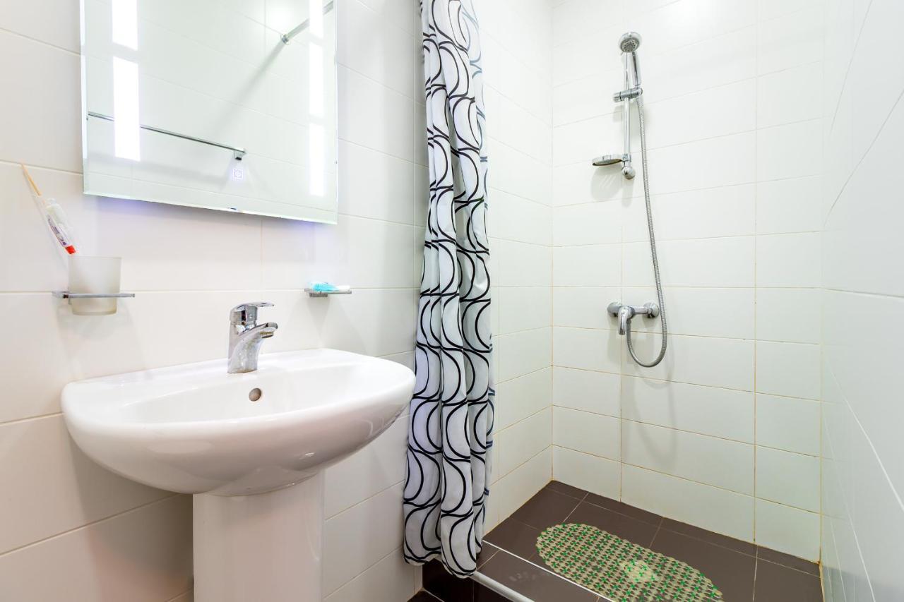 V Park Hotel Tiflis Dış mekan fotoğraf
