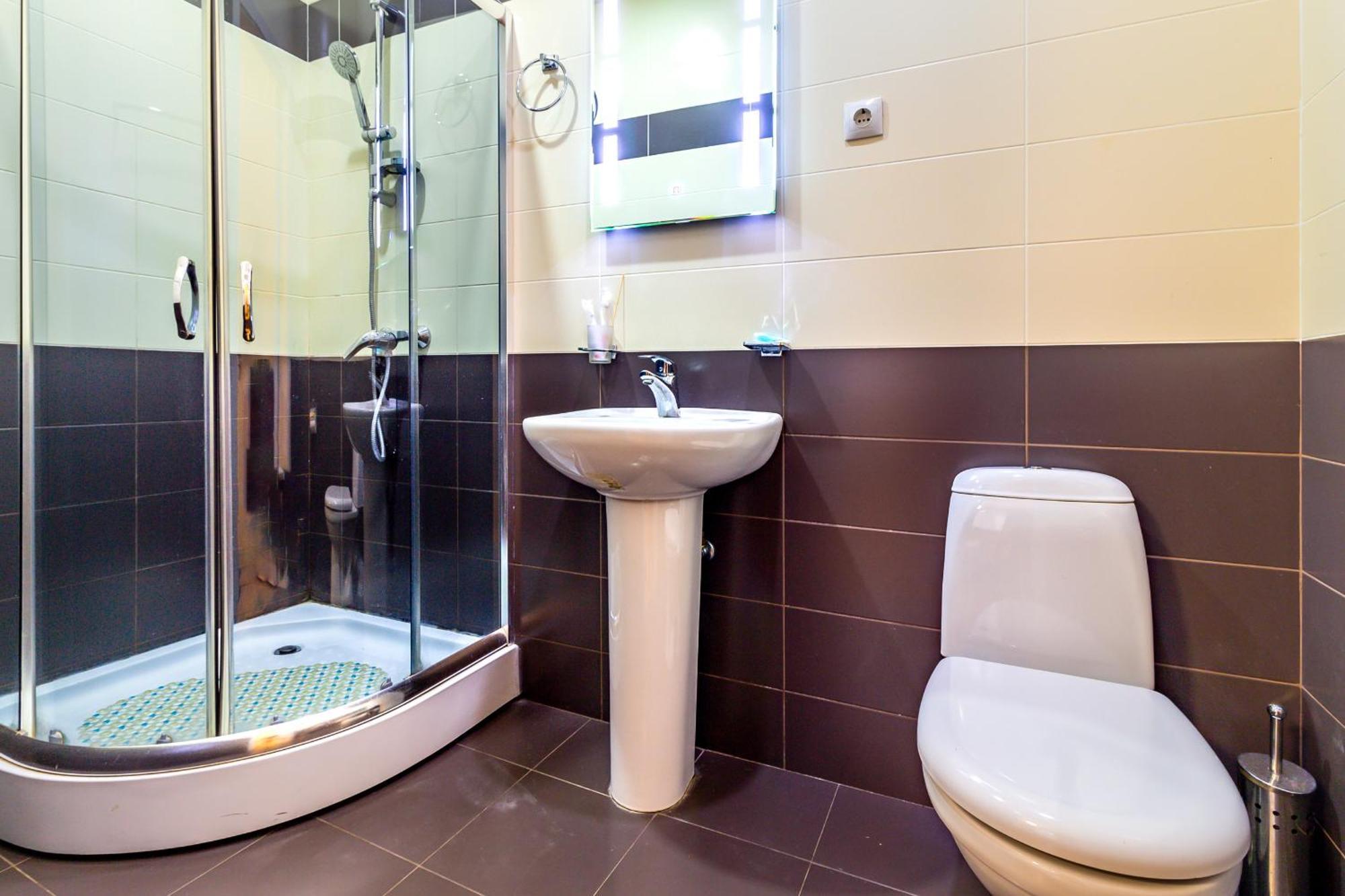 V Park Hotel Tiflis Dış mekan fotoğraf